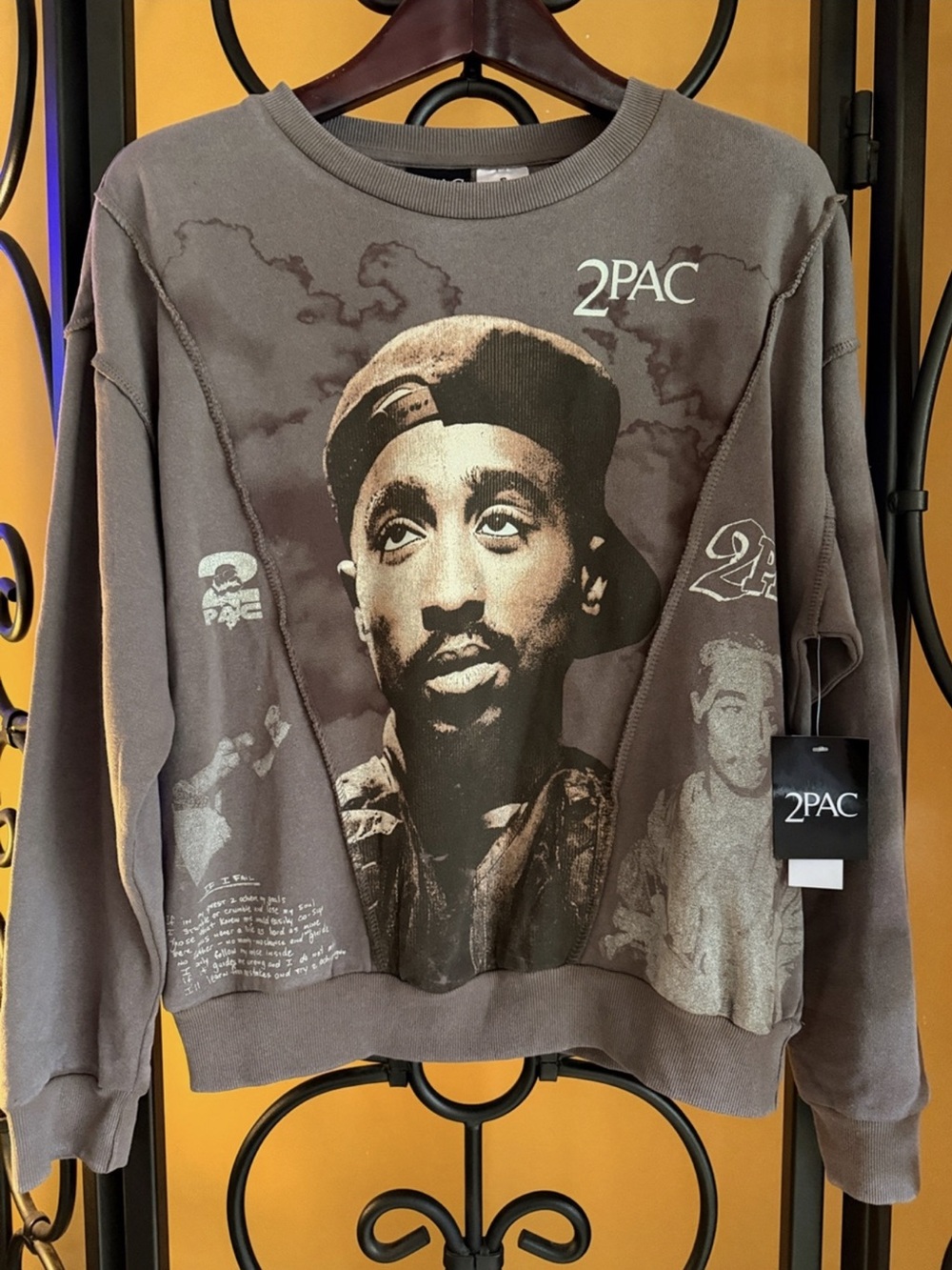 2PAC Print Sweatshirt